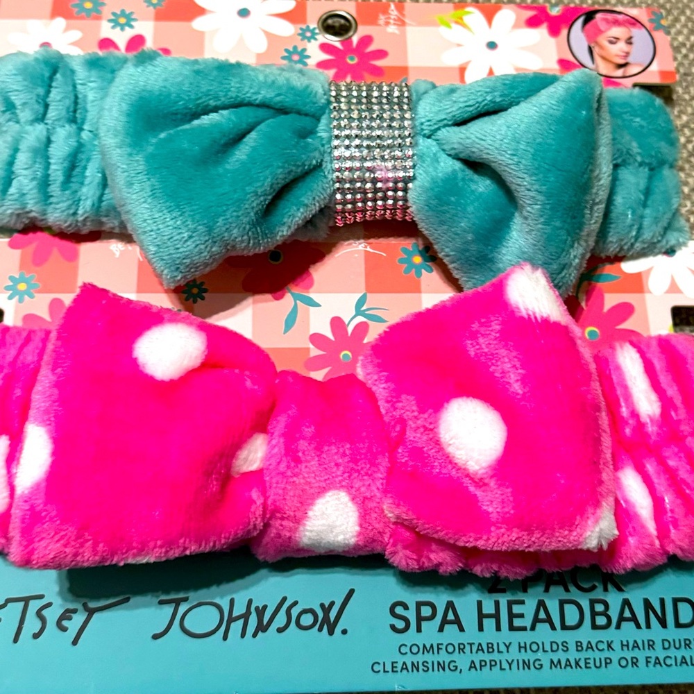 ✅✅✅✅  SOLD✅✅✅✅ 2 Piece Spa Headbands